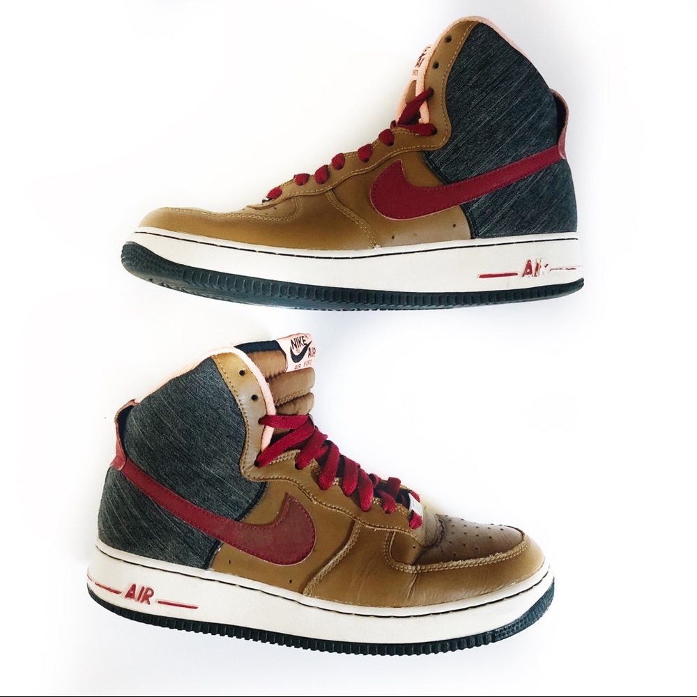 High Top Nike Air Force 1 Shoes